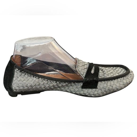 Bernie Mev Slipon Loafers Flats Shoes Size 37/6.5 Silver Metallic Black Comfort - Picture 7 of 10